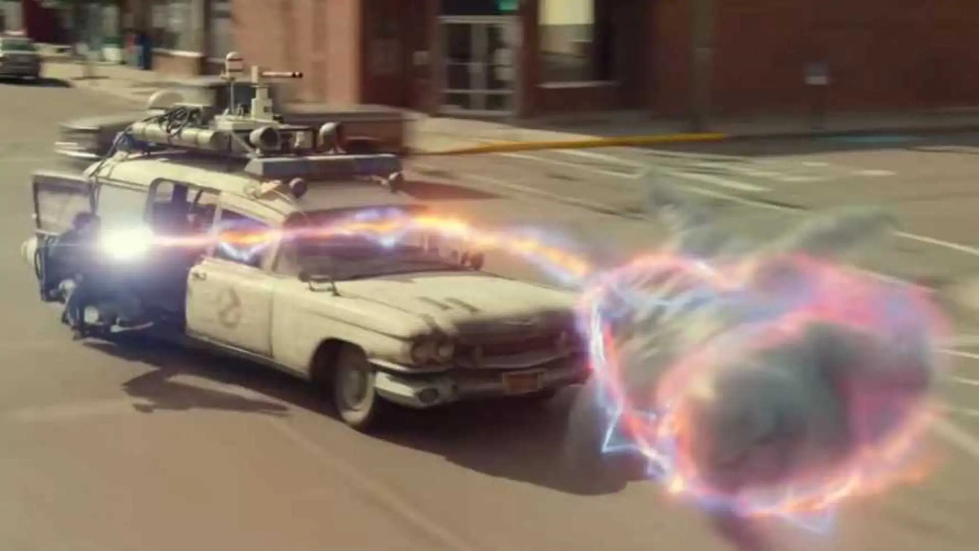 Afterlife Trailer: Ecto-1 is a mobile ghost fighter in New Ghostbusters