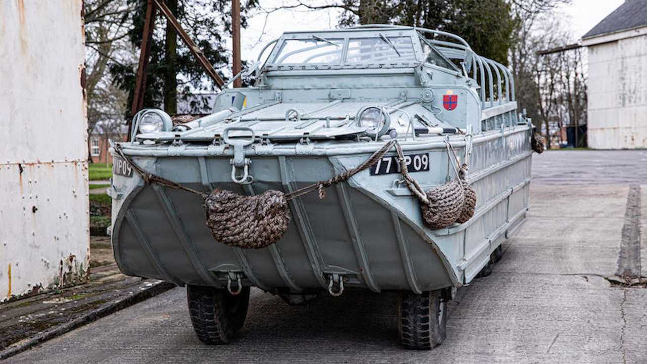 GMC Amphibious Troop Carrier Truck Six-Wheel Drive GMC Amphibious Troop Vehicle