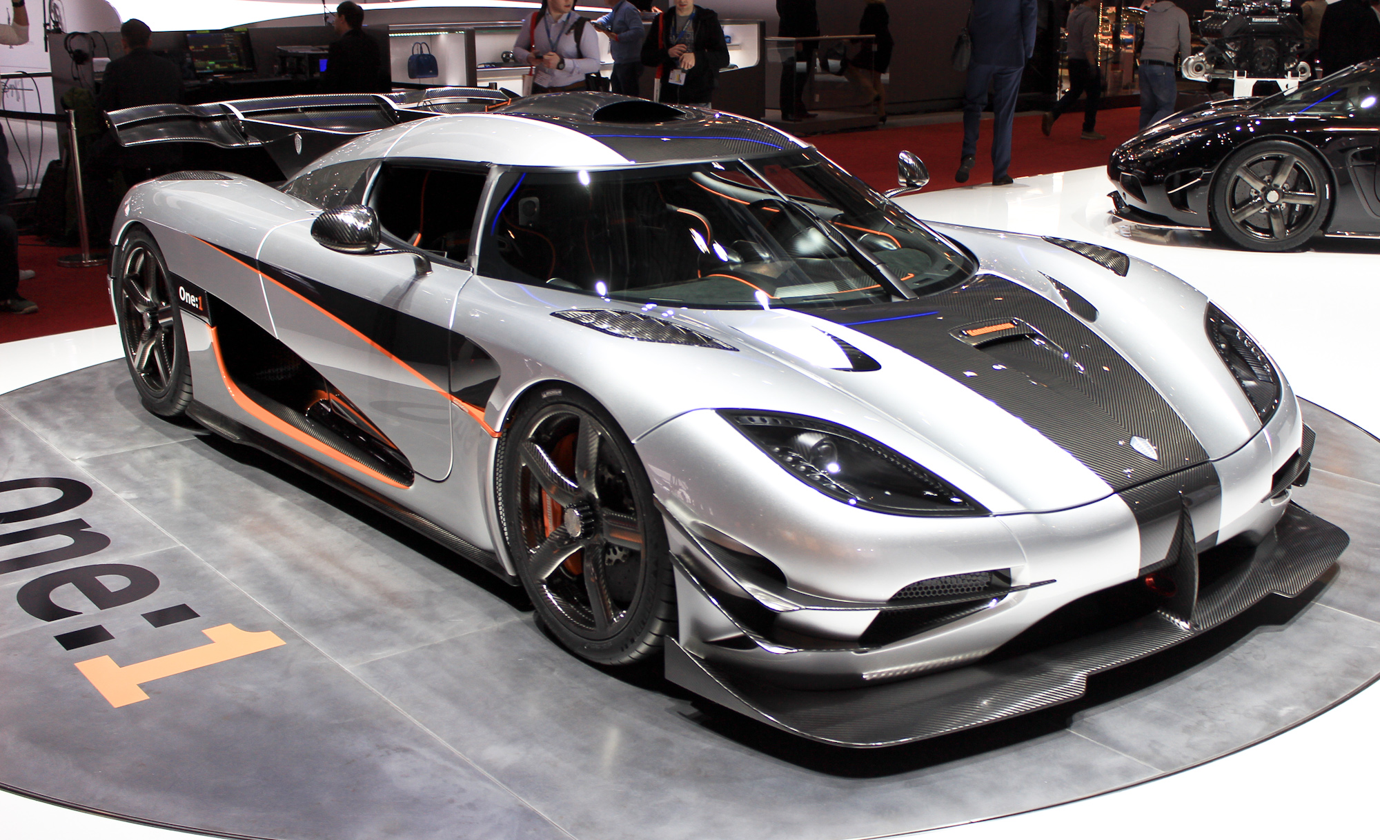 Koenigsegg One-1 revealed with 1,341 HP and billed as the world's first supercar