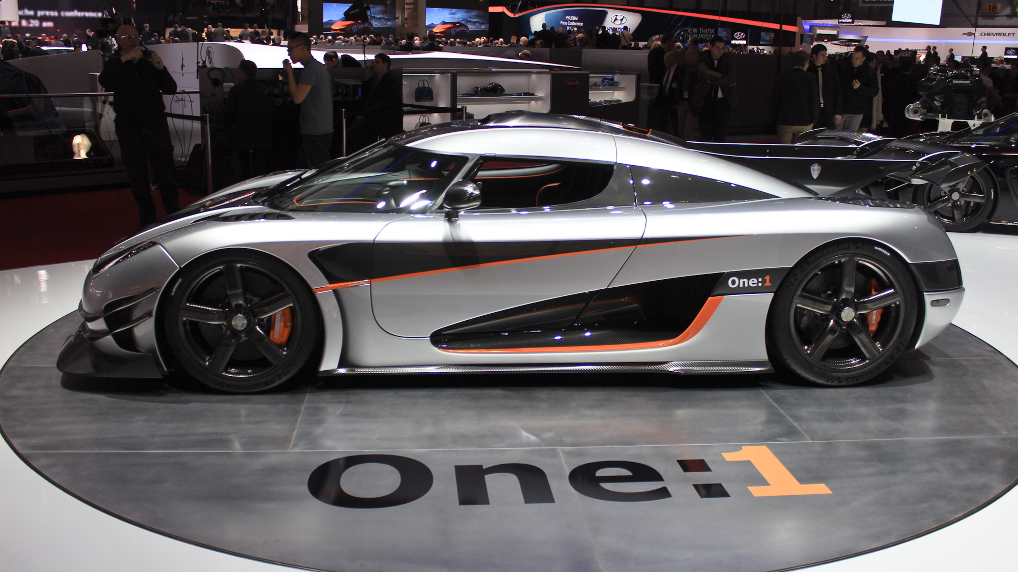 Koenigsegg One-1 revealed with 1,341 HP and billed as the world's first supercar