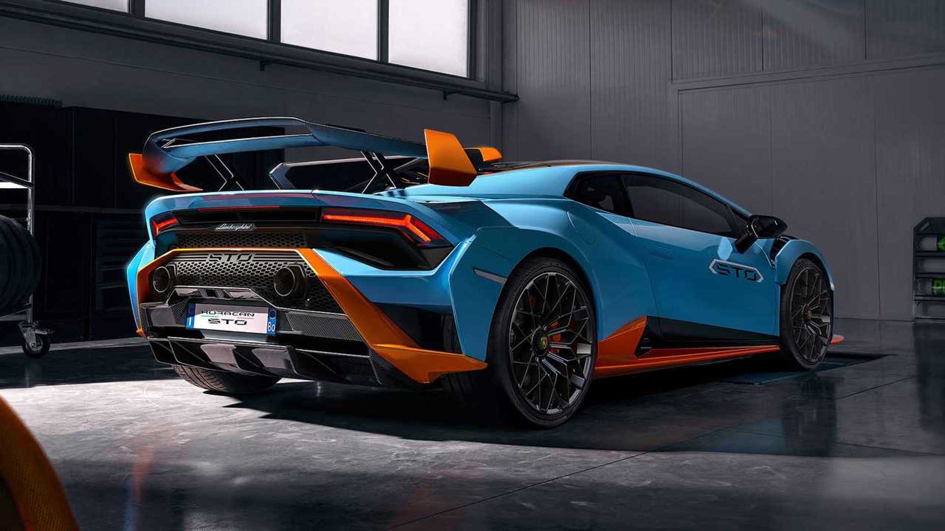 Lamborghini Squadra Corse Shows New Model with Roof-Mounted Scoop