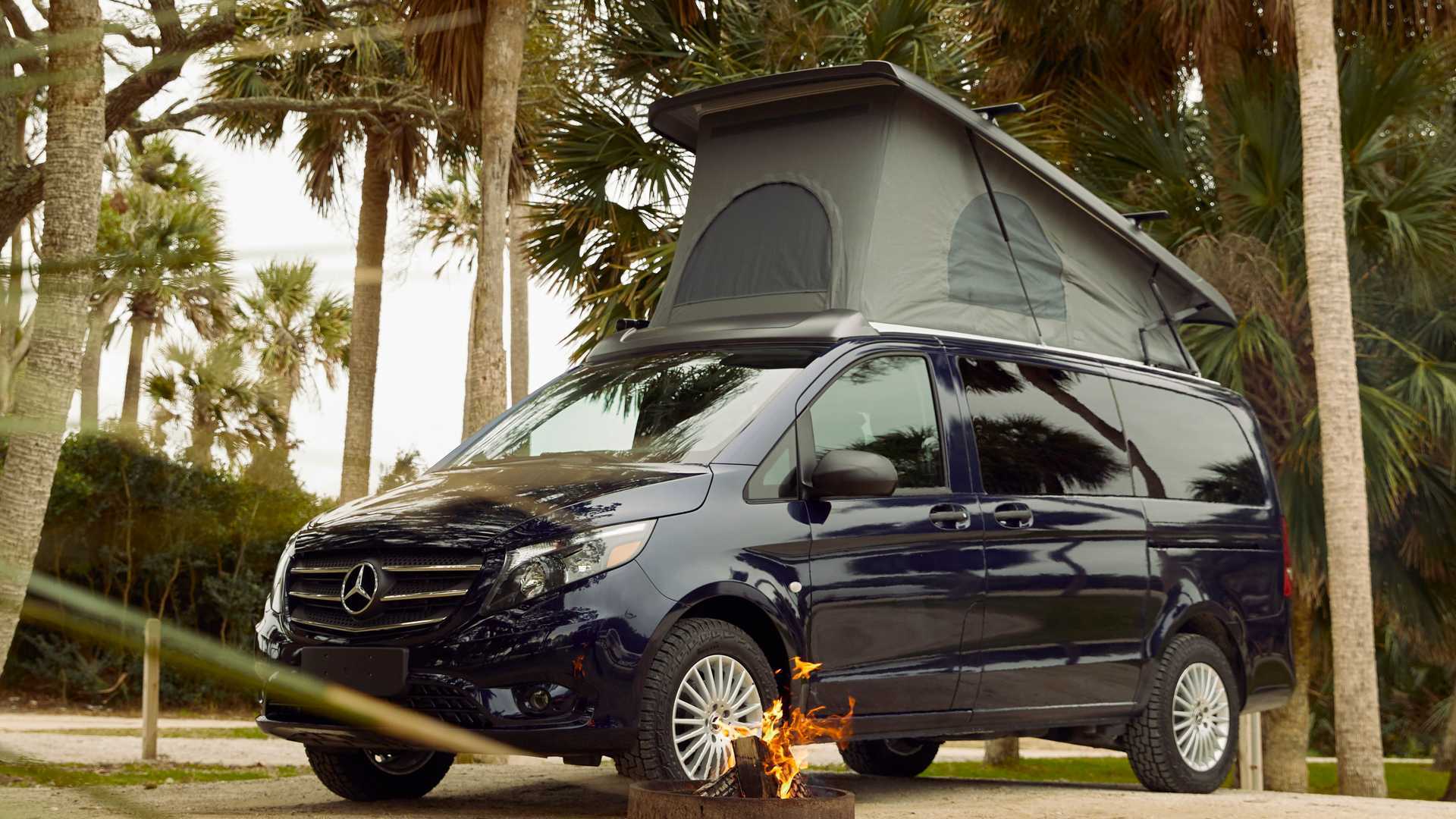 Mercedes Metris Getaway is a camper-friendly with a pop-up roof tent