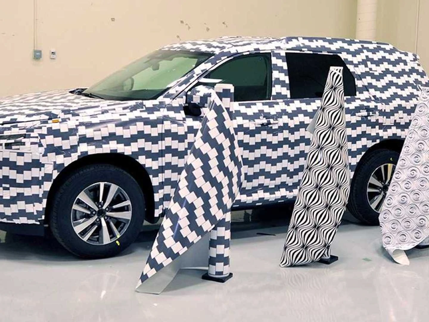 Nissan explains the science behind camouflaging prototypes