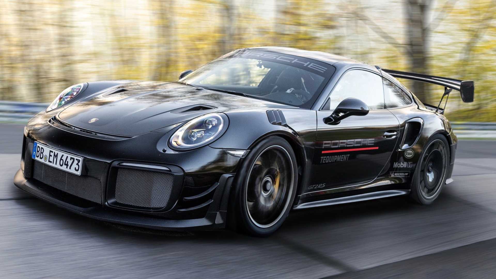 Mercedes-AMG Throws Shade At Porsche Over 911 Nurburgring Record