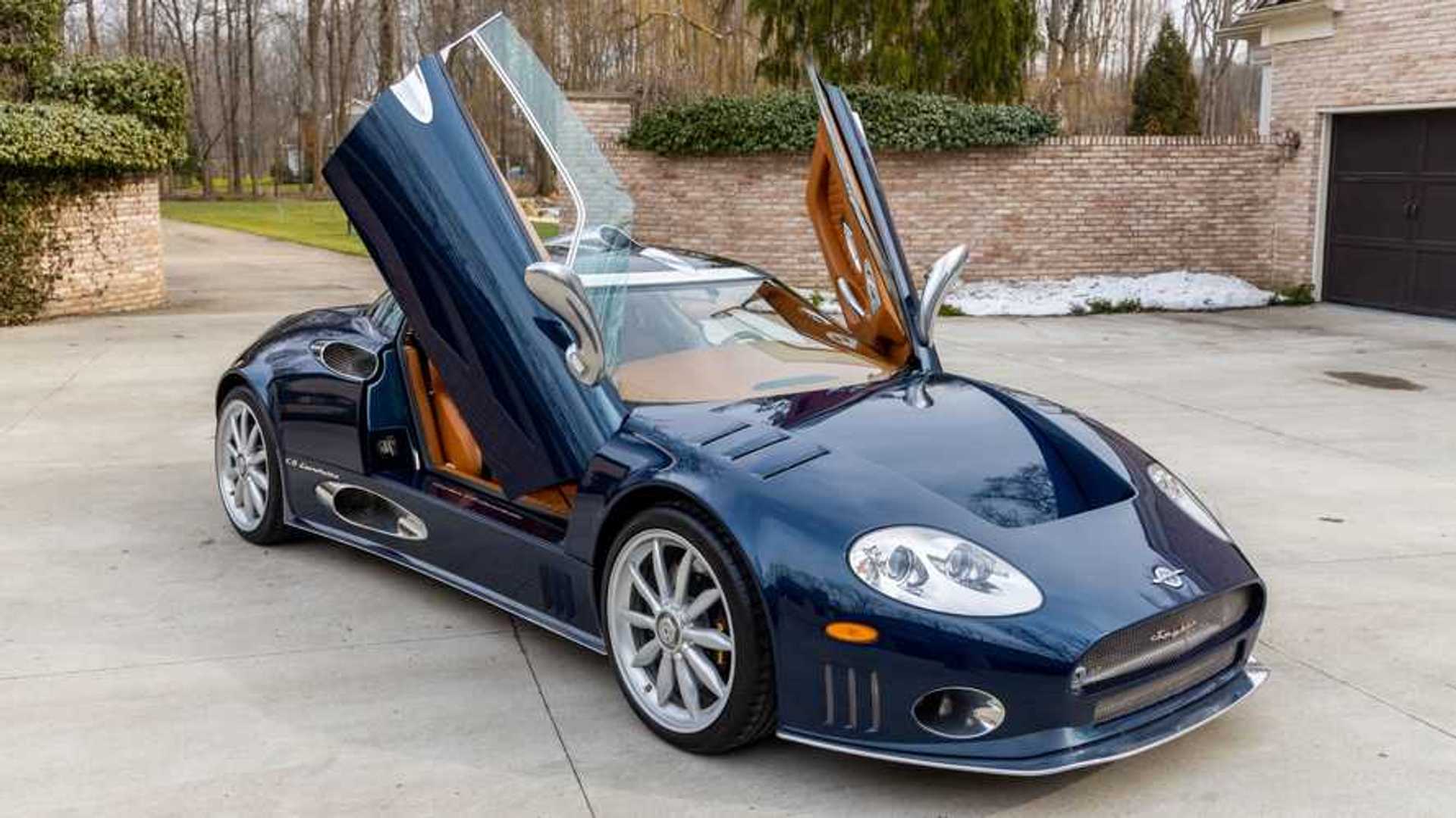 Shmee gives an in-depth review of Spyker C8 Laviolette