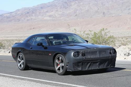 2015 Dodge Challenger SRT8 Hellcat Spy testing