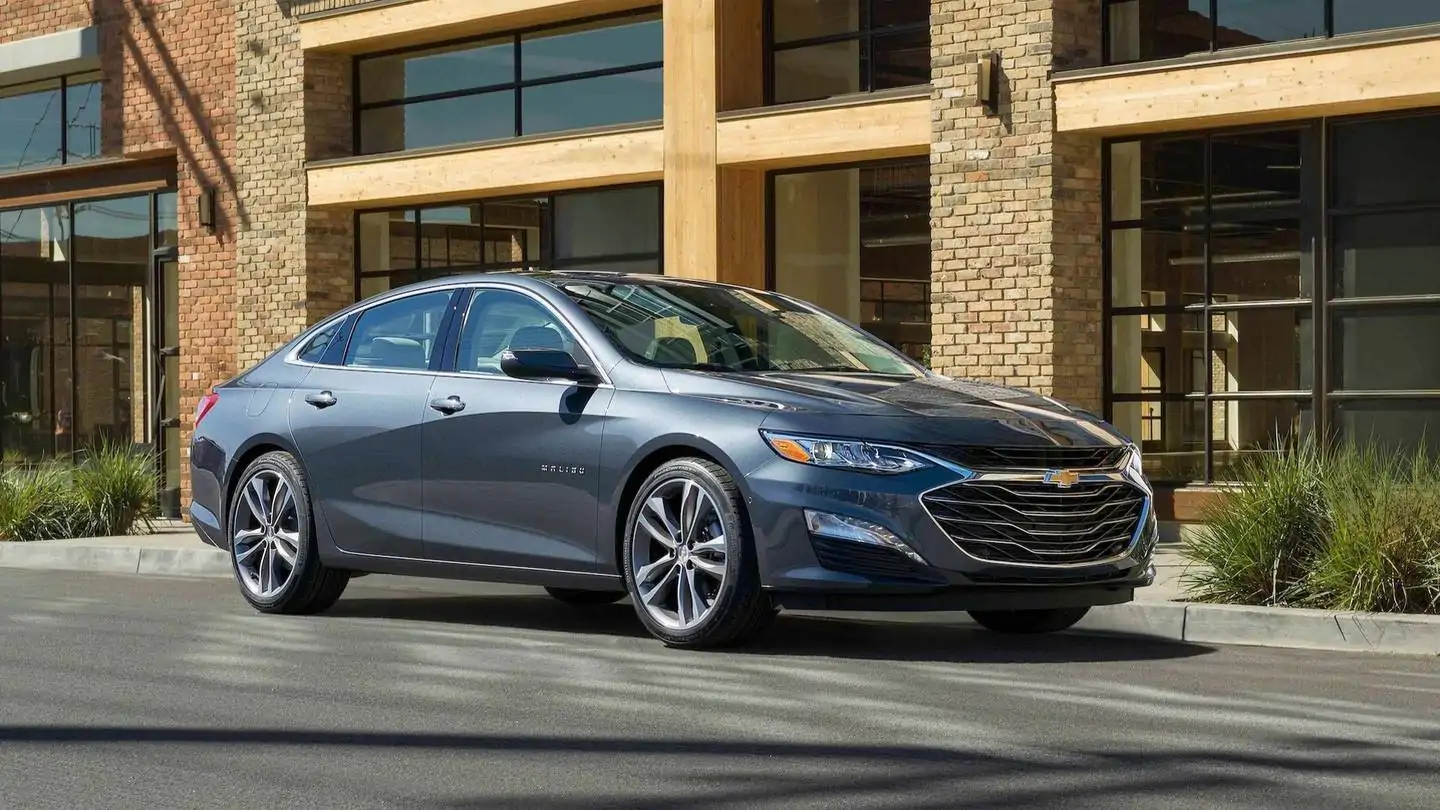 Officially Killed Chevrolet Malibu Hybrid For 2020