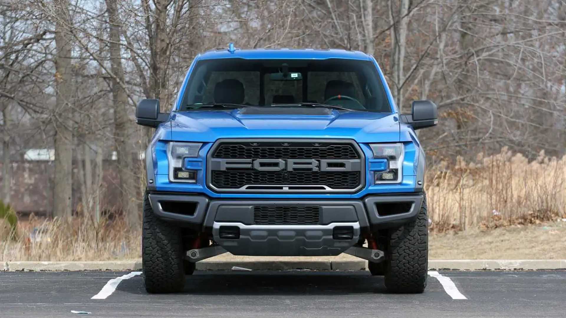 Ford F-150 Raptor with Hellcat-Rivaling Ve8 Reportedly in The Works