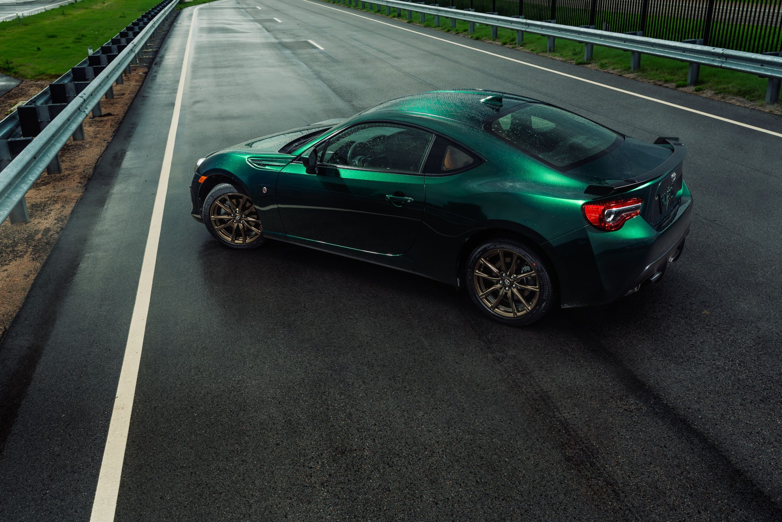 Toyota86 Hakone Edition Pricesd, But Not Too Expensive