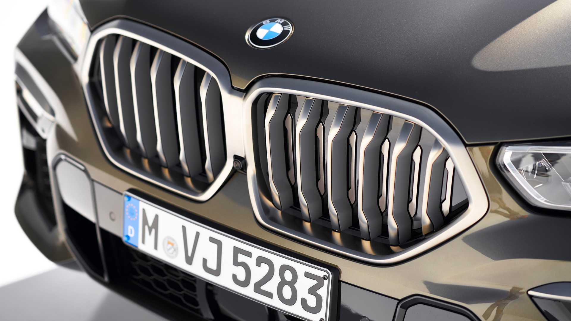 2020 BMW X6 Gets 523-HP Twin Turbo V8, Light Up Grille