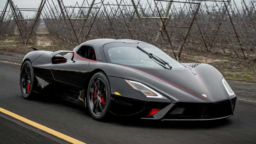 SSC Tuatara demonstrates its intense acceleration in a new video