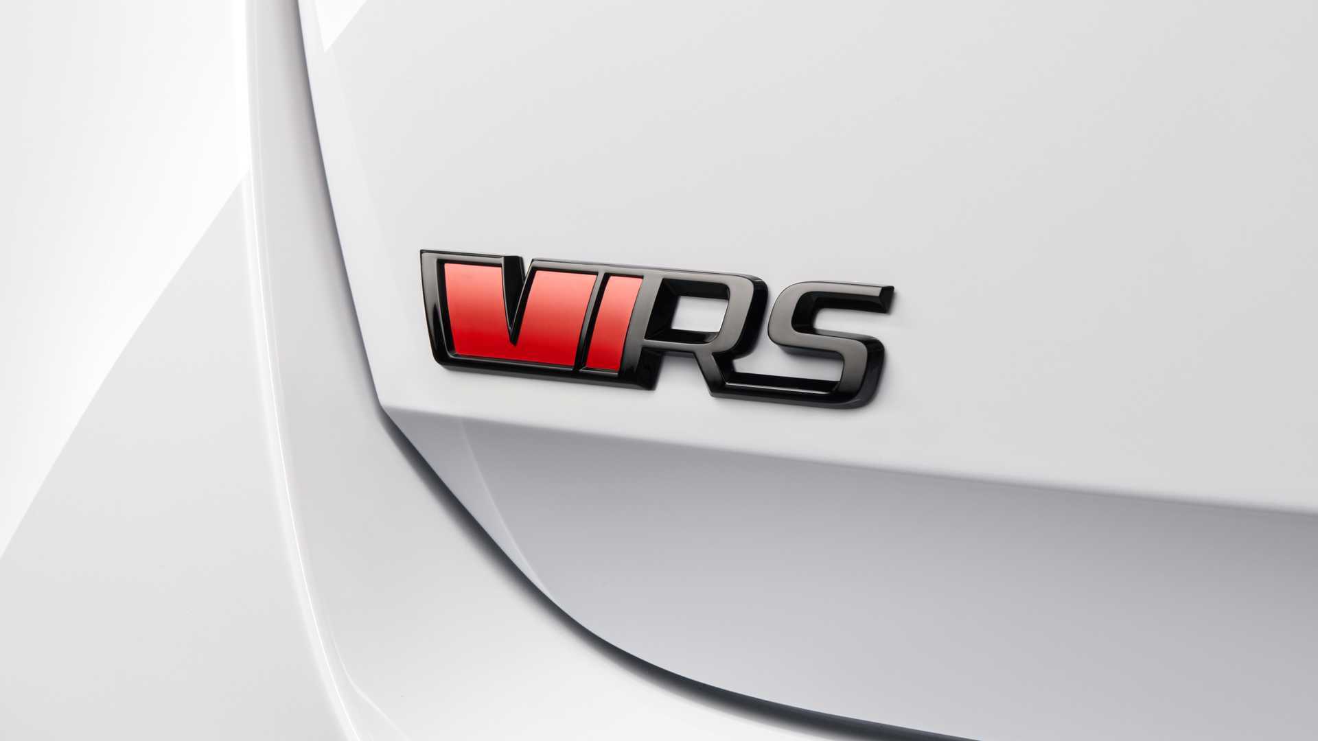 Skoda Octavia RS Gasoline Model Has 241 HP, Diesel Packs 197 HP