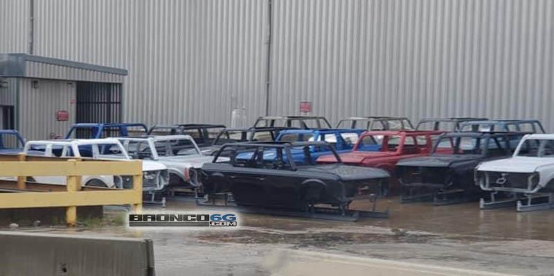 2021 Ford Bronco Body Frames Shot with Drone Might Show a New Color