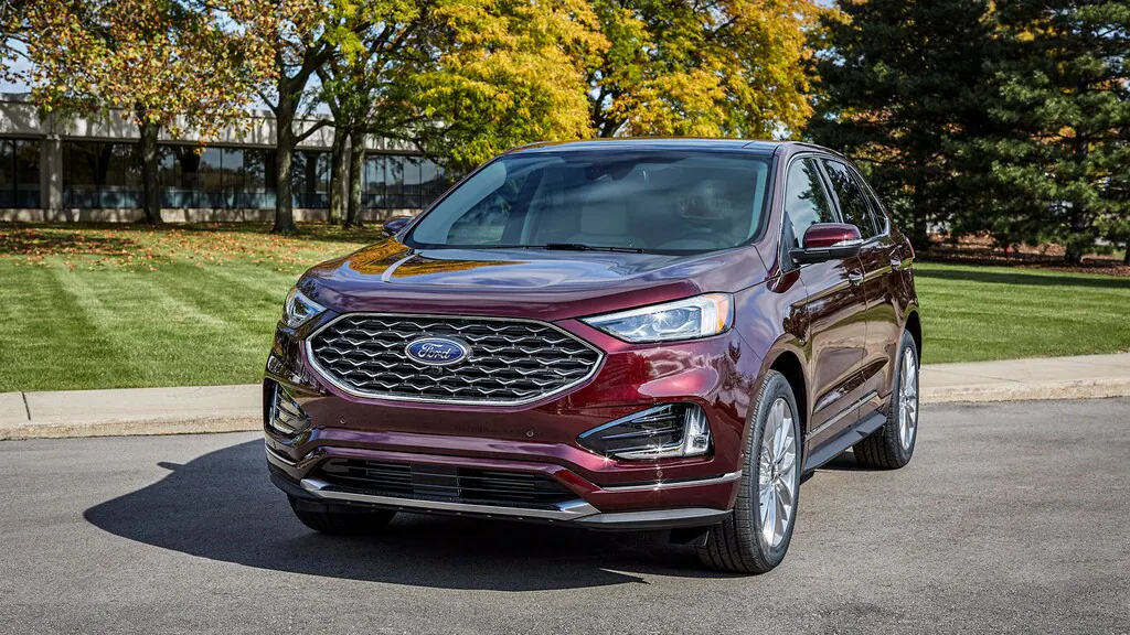 Ford Edge, Lincoln Nautilus SUVs On Verge Of Cancellation: Report