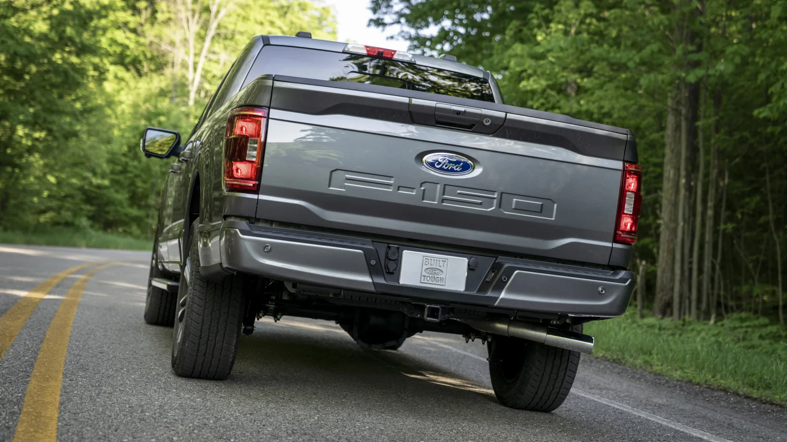 Ford explains why the 2021 F-150 doesn't have a multifunction tailgate