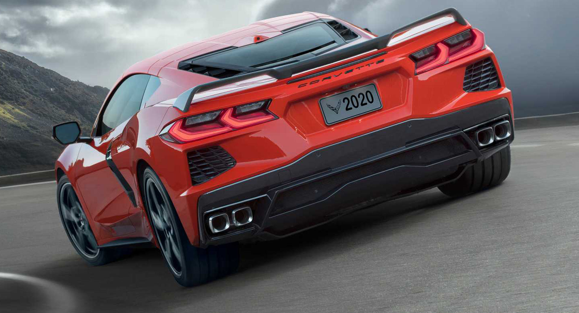 Chevy Corvette C8 Fuel Economy Rated at 15 MPG City, 27 Highway