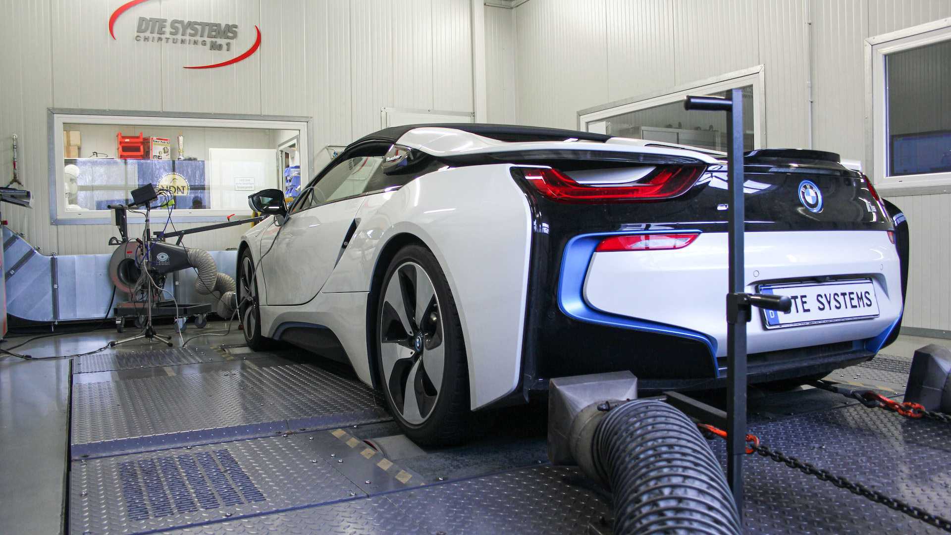 Tuner Bids Goodbye to the BMW i8 with Power Lift To 409 HP