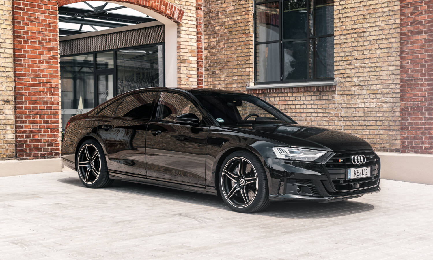 Audi S8 Converted into Super Sedan With 700 Horsepower by ABT