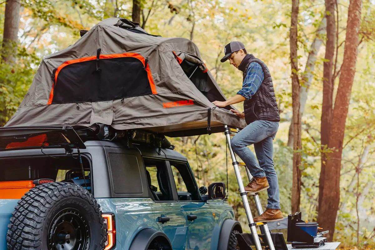 Ford Bronco Overland Concept Seeks Off-Grid Camping Adventures