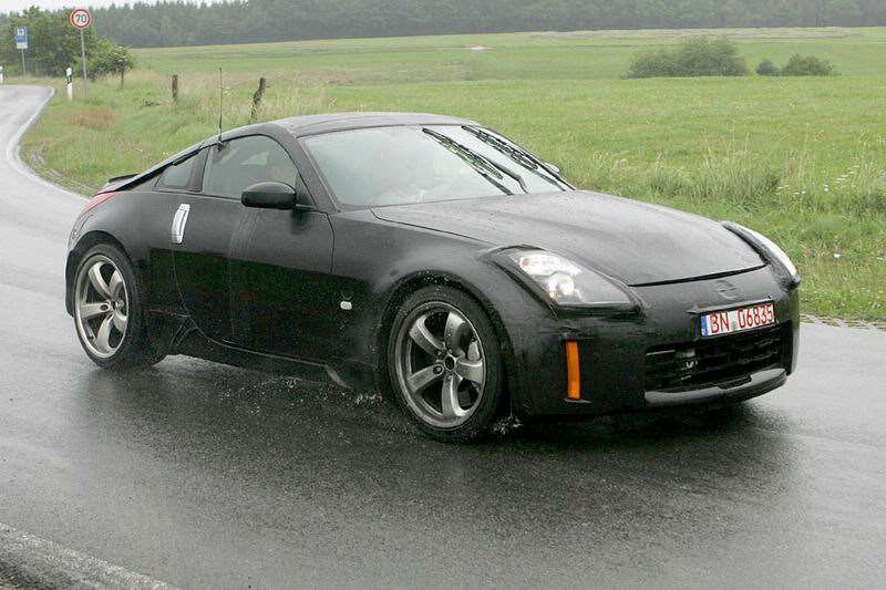 Next Generation Nissan 350 Z Spied