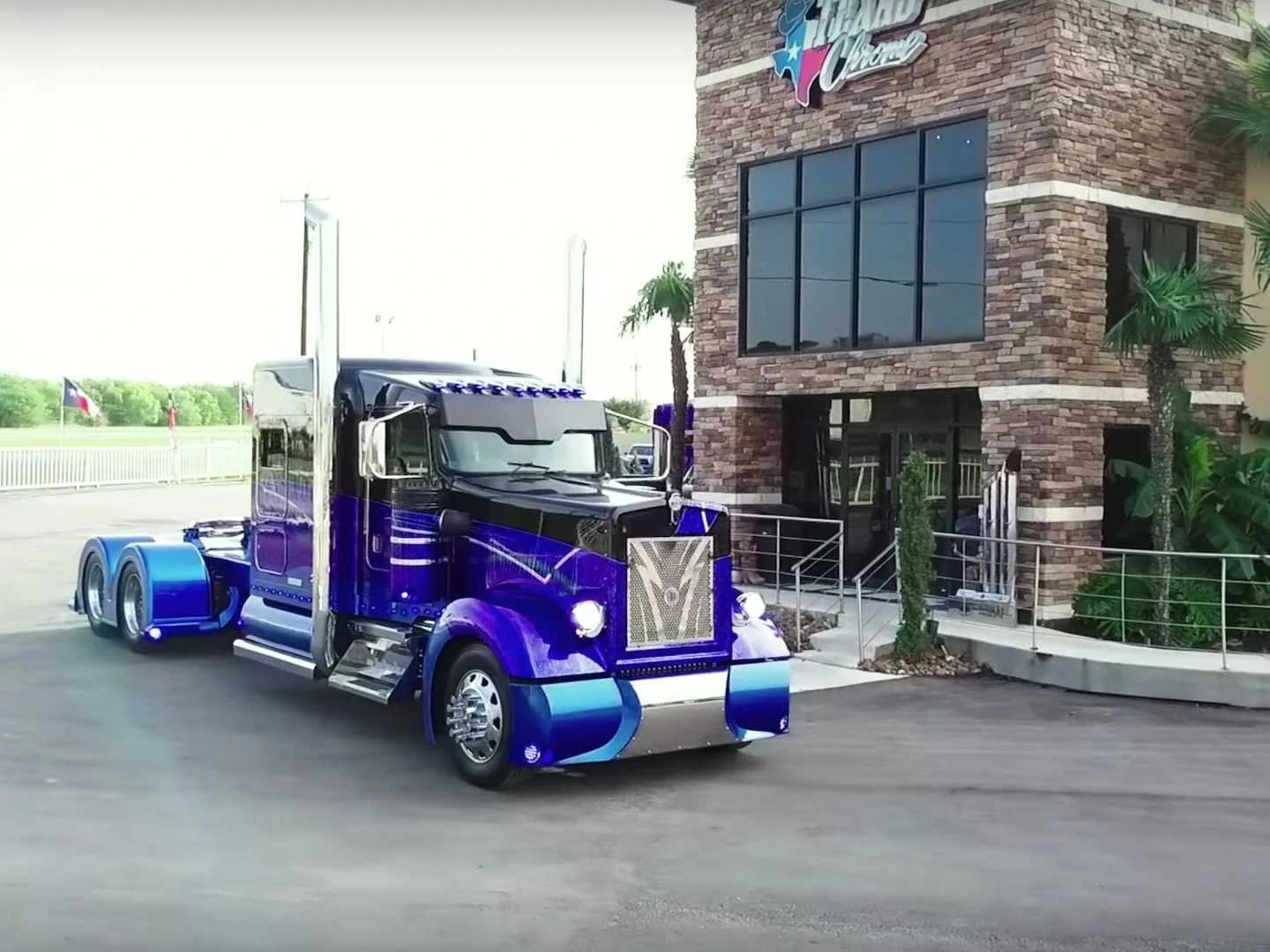 It took $180,000 to modify this wild 750-horsepower truck