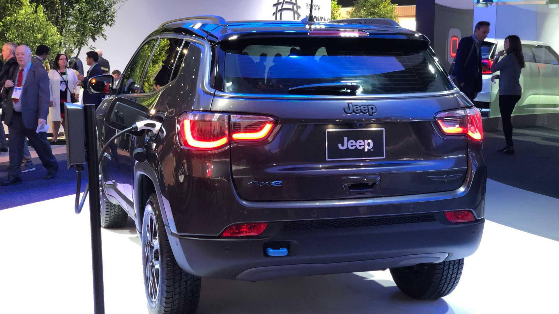 CES: Jeep Wrangler Compass, Renegade and Renegade Plug In Hybrids