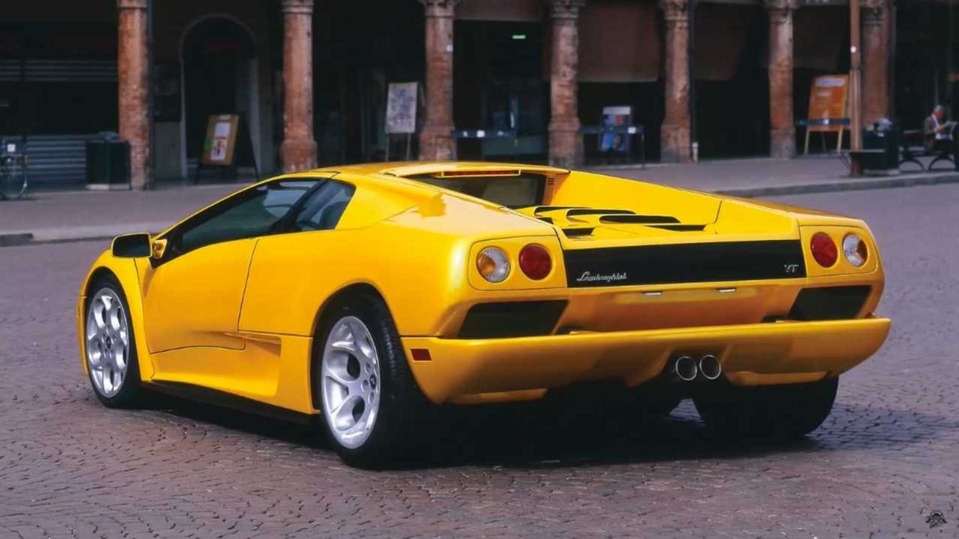 Lamborghini Diablo Redesign Imagines A Devilish Supercar For 2021