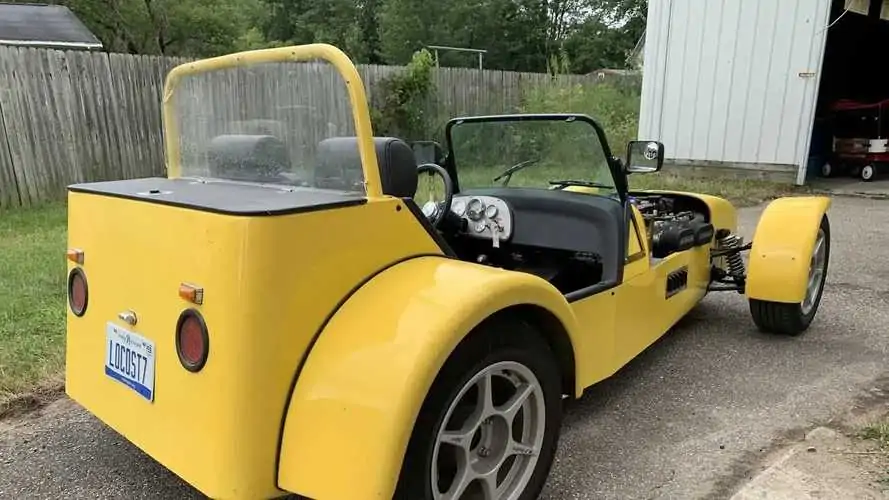 This Lotus-y Sports Car Is actually a 1985 Toyota Corolla