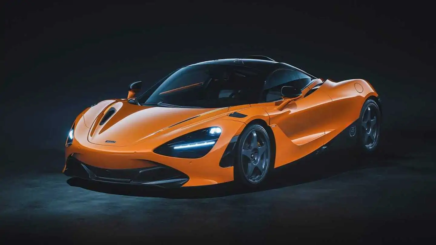 McLaren 720S Le Mans Celebrates Race Winner With Throwback Styling