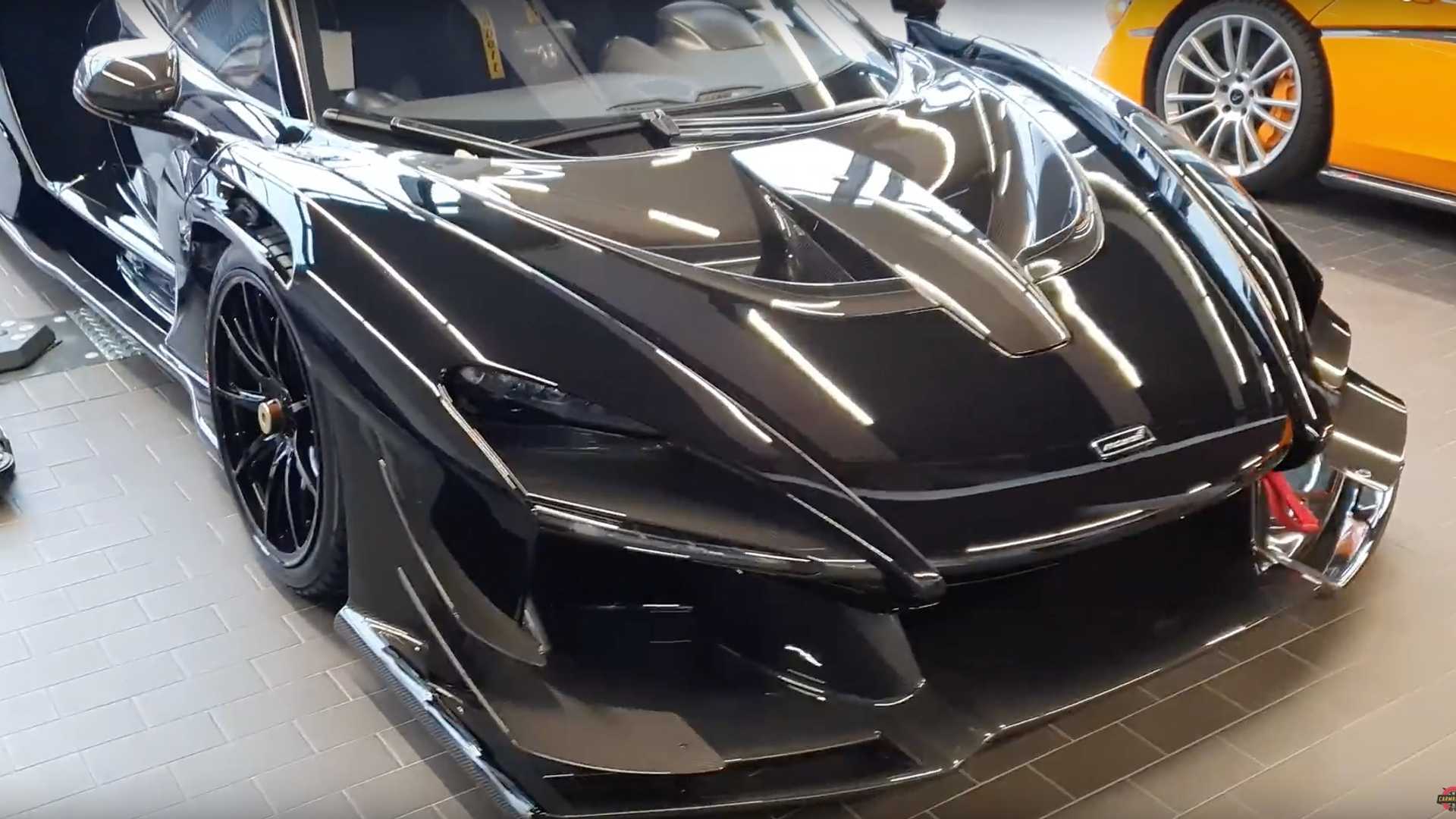 McLaren Senna And Senna GTR Compared Side By SideYour normal Senna may not have enough carbon fiber.