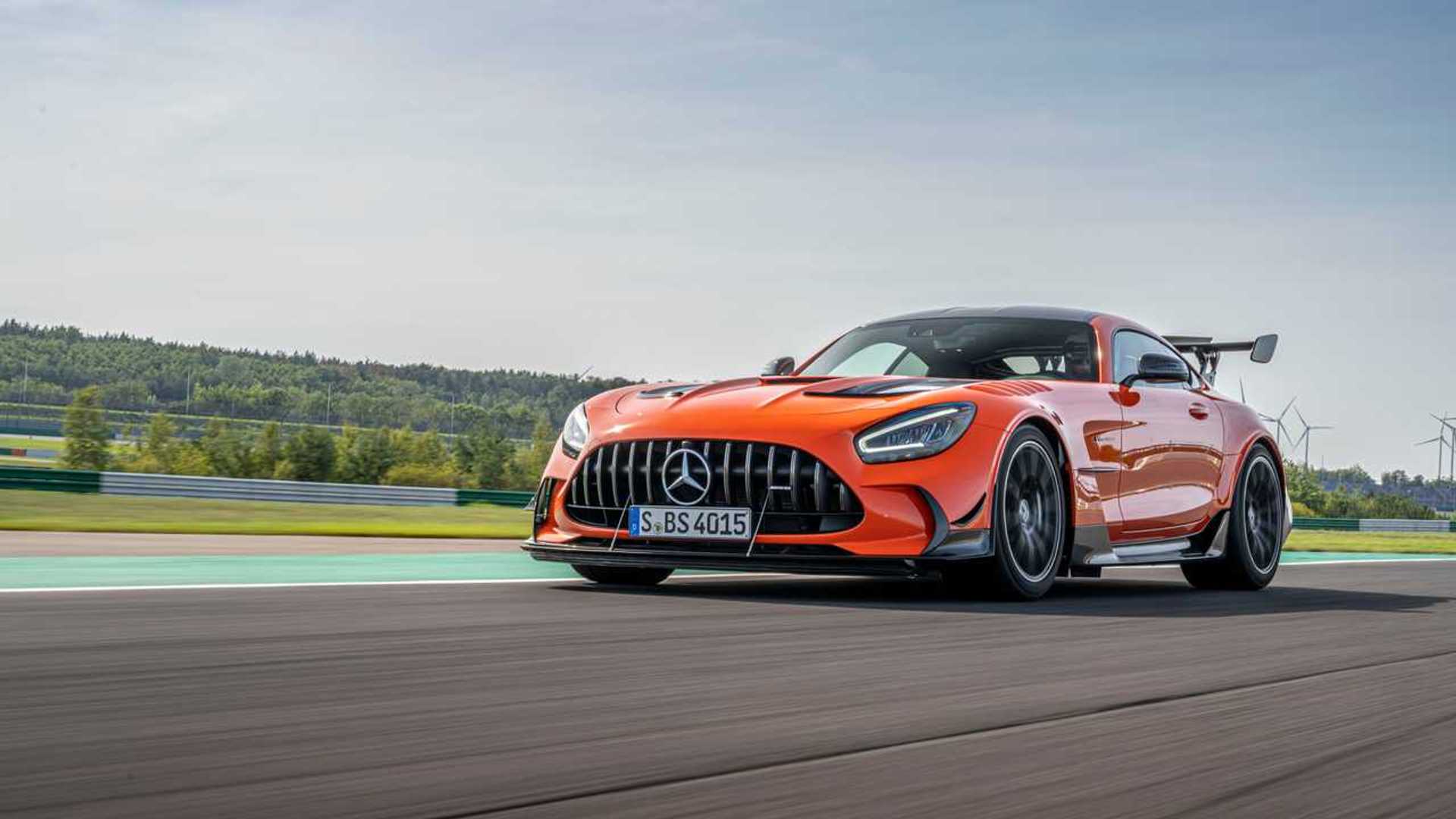 Witness the Mercedes-AMG GT Black Series' Brutal Acceleration