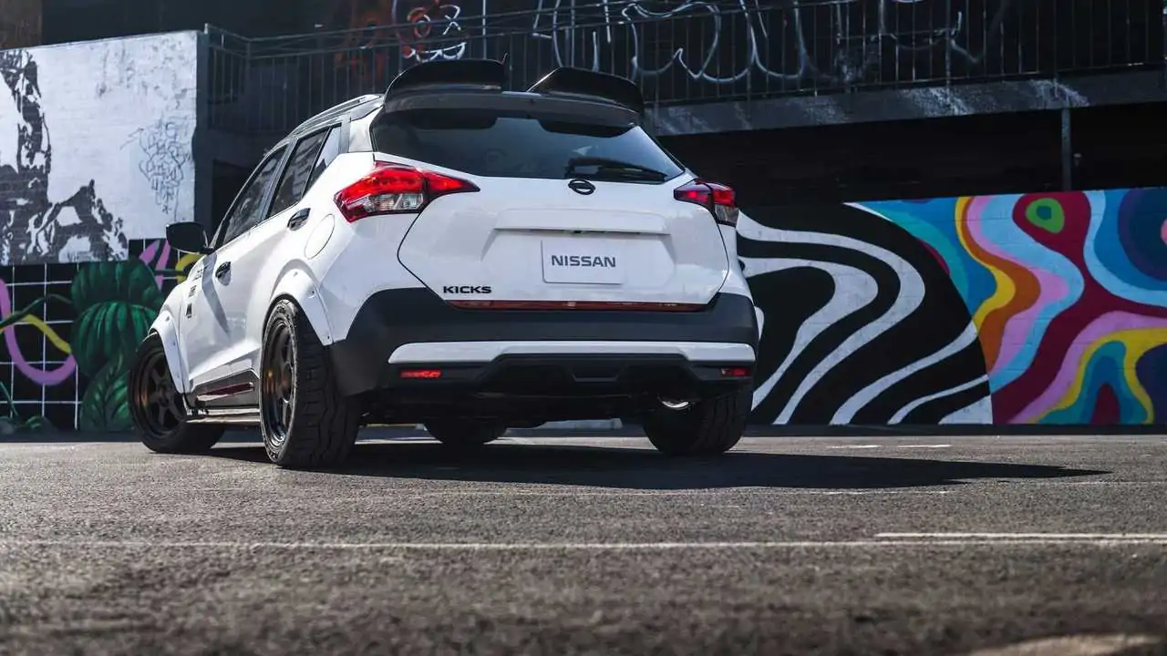 Nissan Kicks Street Sport Stalks SEMA as A Tuned Compact Crossover