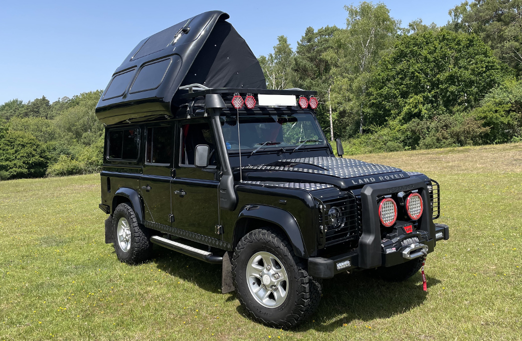 While on the road this impressive machine is Defender-sized, but once parked it expands upward and outward to easily accommodate two people with room for a kitchen, bathroom, and 100-liters (26 gallons) of water.