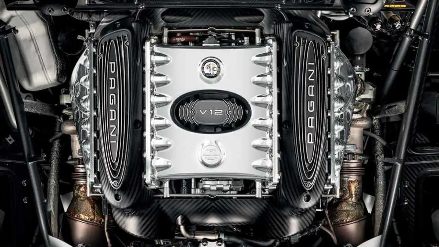 Pagani to Use Updated AMG Twin-Turbo 12 Engines Until 2026