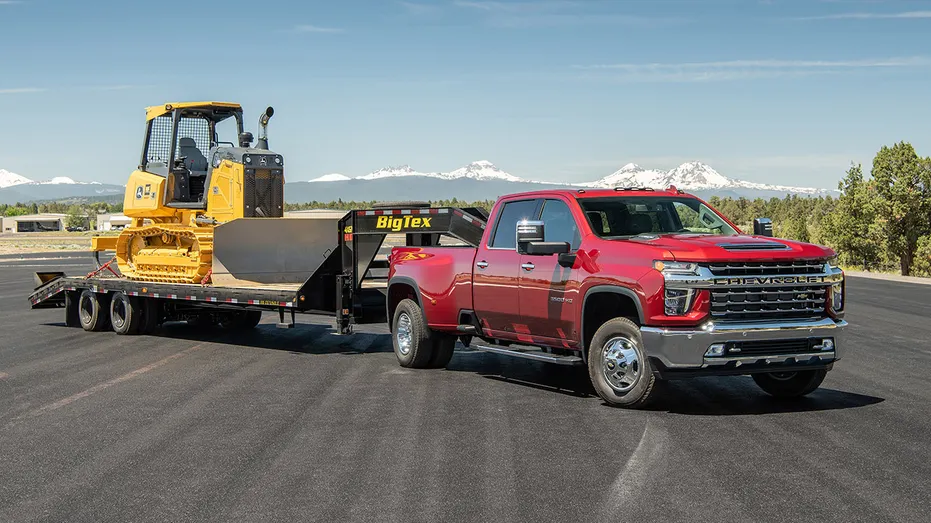 2021 Chevy Silverado HD Snatches Max Towing Crown from Ford Super Duty