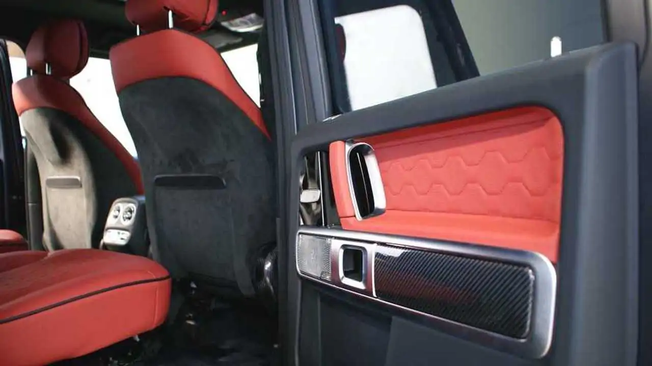 Hofele Gives Mercedes G-Class Six-Seater Interior a Lavish Makeover