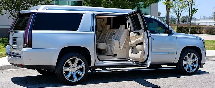 Tom Brady's Stretched Cadillac Escalade isn't Compensation for Anything