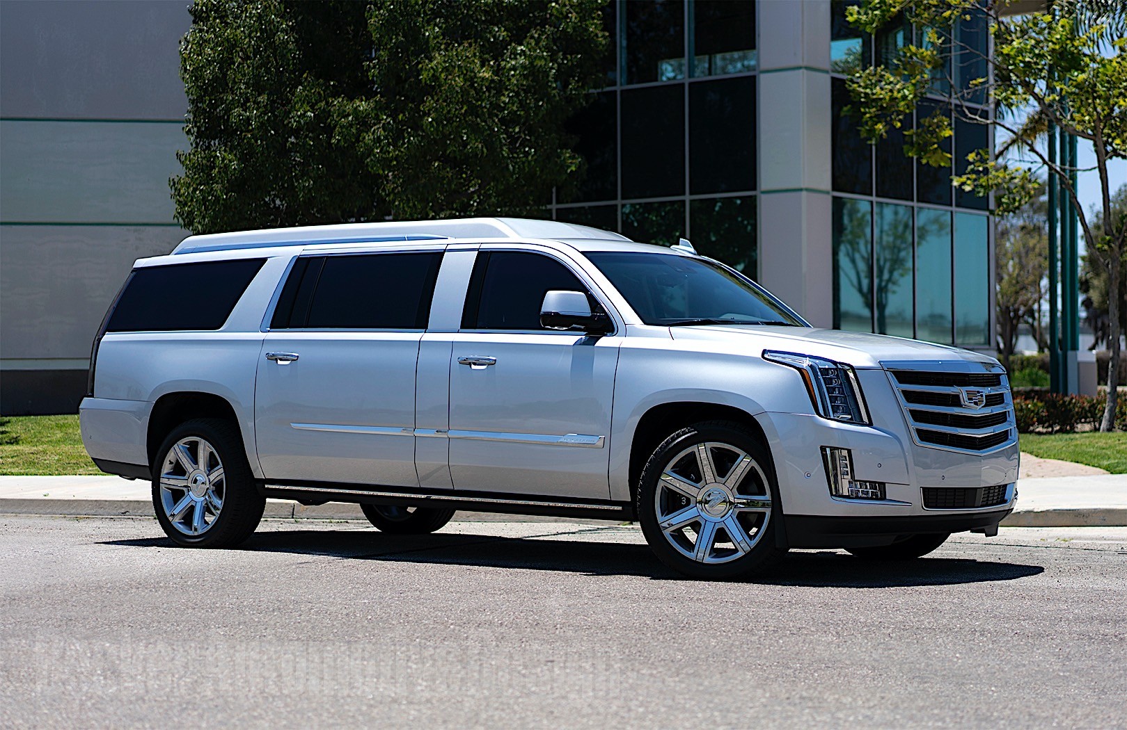 Tom Brady's Stretched Cadillac Escalade isn't Compensation for Anything