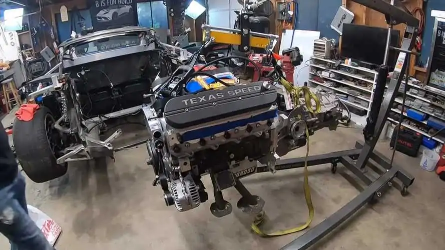 YouTuber Revises Burnt Lambo Huracan and Gives It 1,500-HP LSD V8