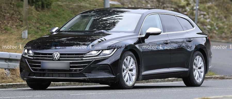 Volkswagen Arteon Wagon Showed With Very Little Camouflage