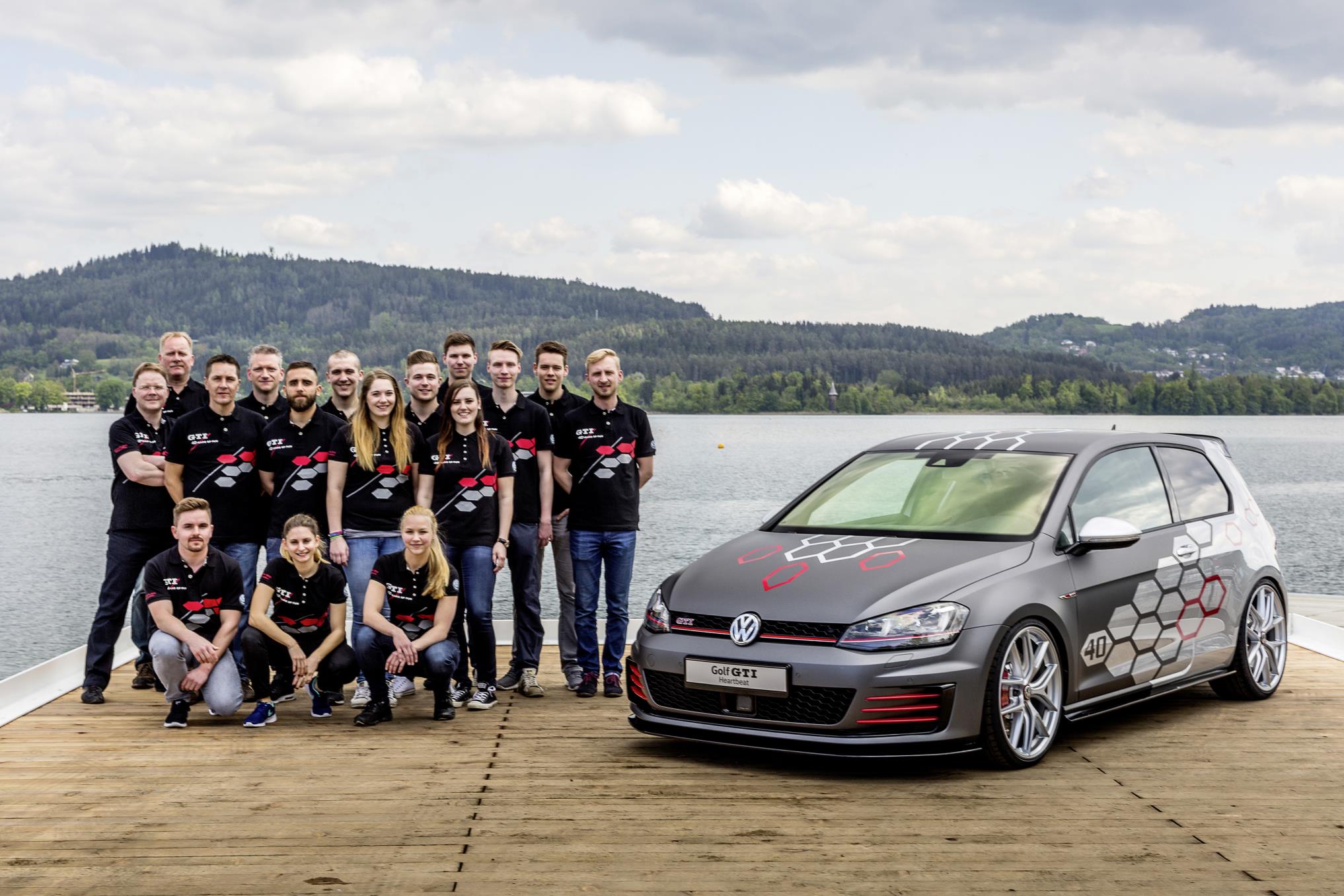 VW Golf One-Offs Revealed for Worthersee with Up To 400 HP