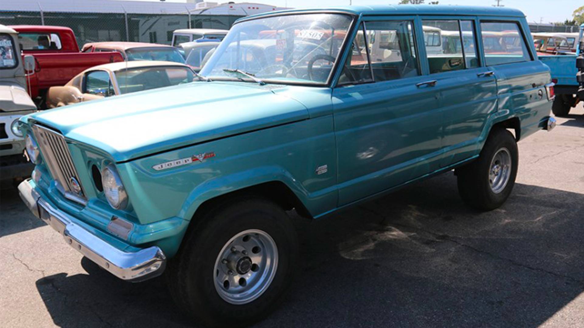 This Kaiser Wagoneer by Icon4x4 Is Nostalgia on Wheels