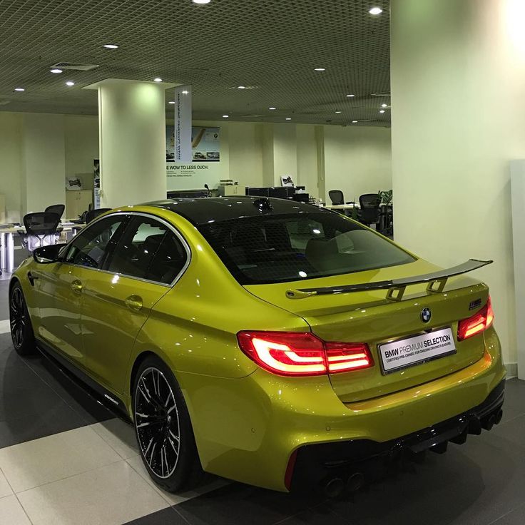 BMW M5 Competition Austin Yellow is as Flashy As A Supercar