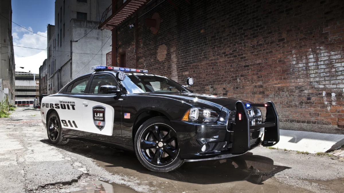 Dodge Charger Pursuit 2012 is the fastest police car