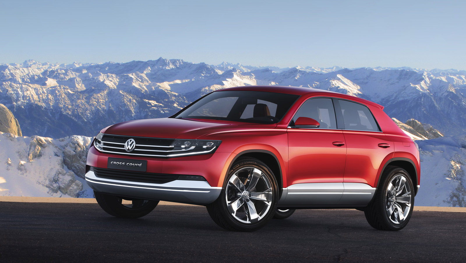 Volkswagen Cross Coupe concept debuts with TDI plug in hybrid