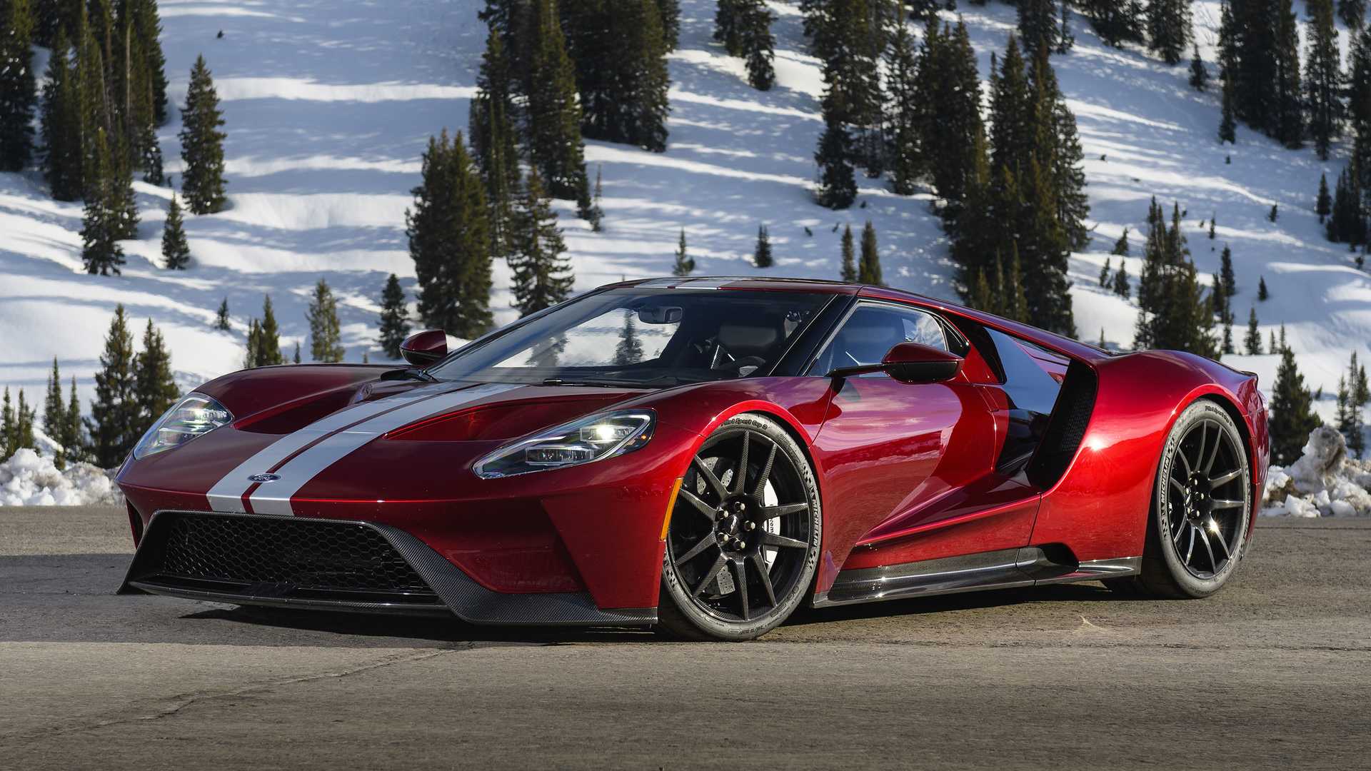 Ford GT Sets A Faster Lap Time Than Porsche 918 Spyder At VIR