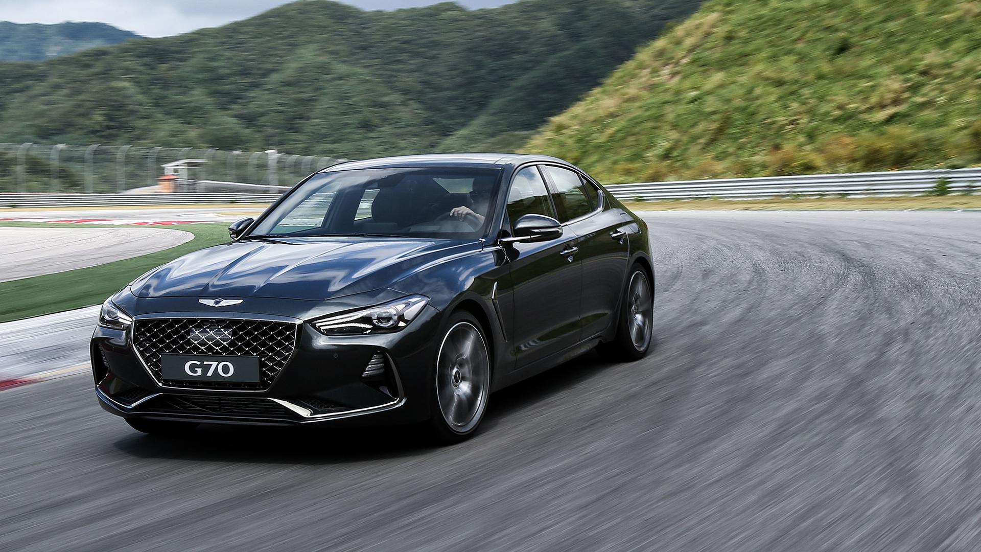 New York's 2019 Genesis G70 Gets 6-Speed Manual