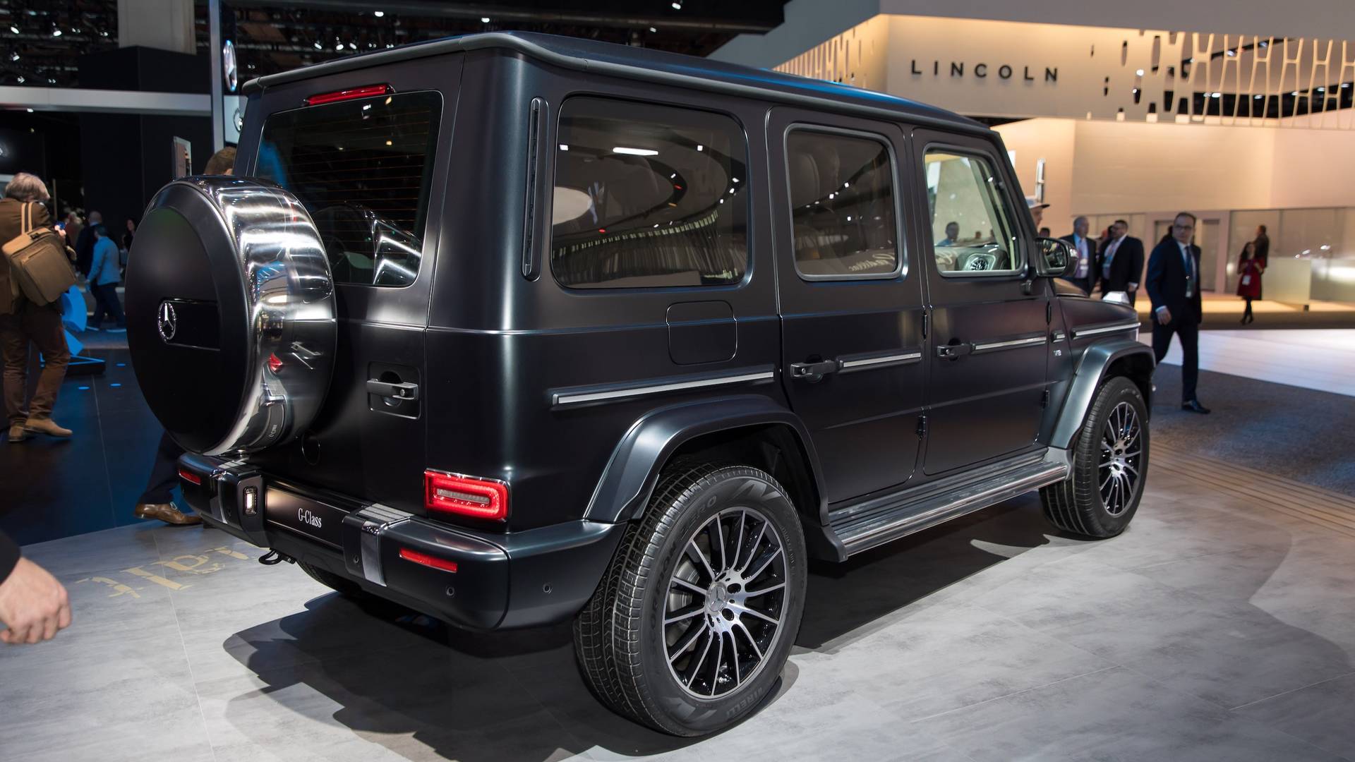 Mercedes G-Class To Offer Diesel Engine In Europe From December