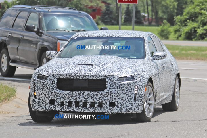 Cadillac CT5V Or Widebody CTTS-V Revealed in Mysterious Photos