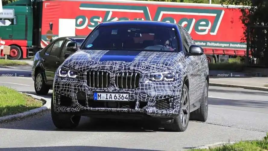 New BMW X6 loses all camo in speculative rendering